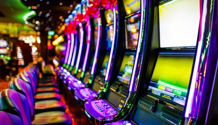 Unveiling the Myth: Is There a Good Time to Play Online Slots? 1 Untitled design 20